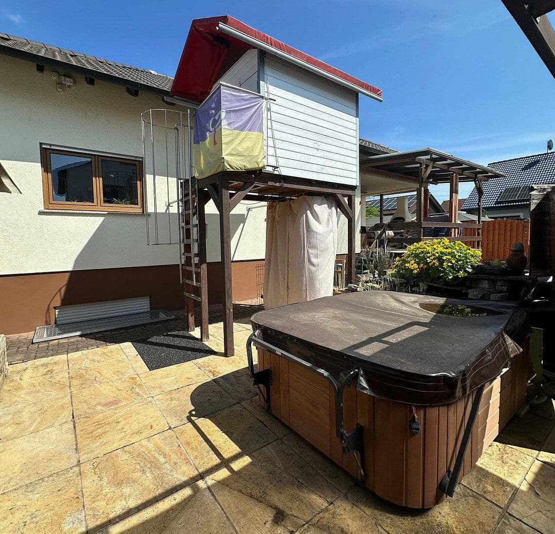 house for sale, 186 m², Germersheim, Rhineland-Palatinate house for sale, 186 m², Germersheim, Rhineland-Palatinate