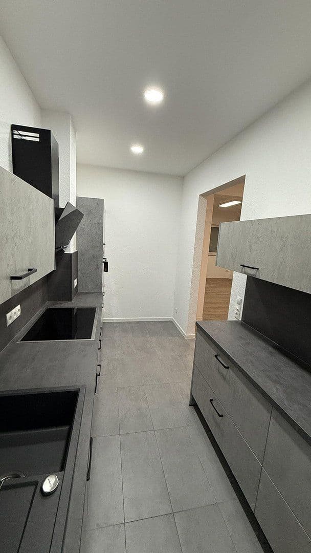 5 bedroom flat to rent, 117 m², Andernach, Rhineland-Palatinate 5 bedroom flat to rent, 117 m², Andernach, Rhineland-Palatinate