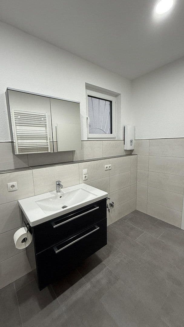 5 bedroom flat to rent, 117 m², Andernach, Rhineland-Palatinate 5 bedroom flat to rent, 117 m², Andernach, Rhineland-Palatinate