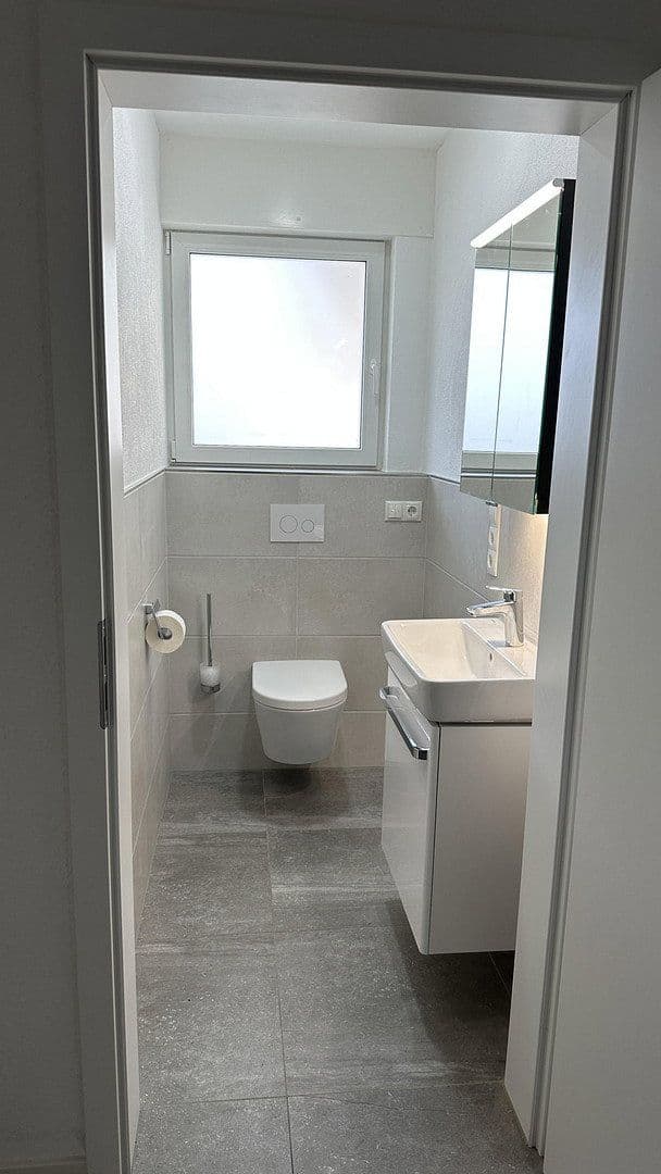 3 bedroom flat to rent, 102 m², Andernach, Rhineland-Palatinate 3 bedroom flat to rent, 102 m², Andernach, Rhineland-Palatinate