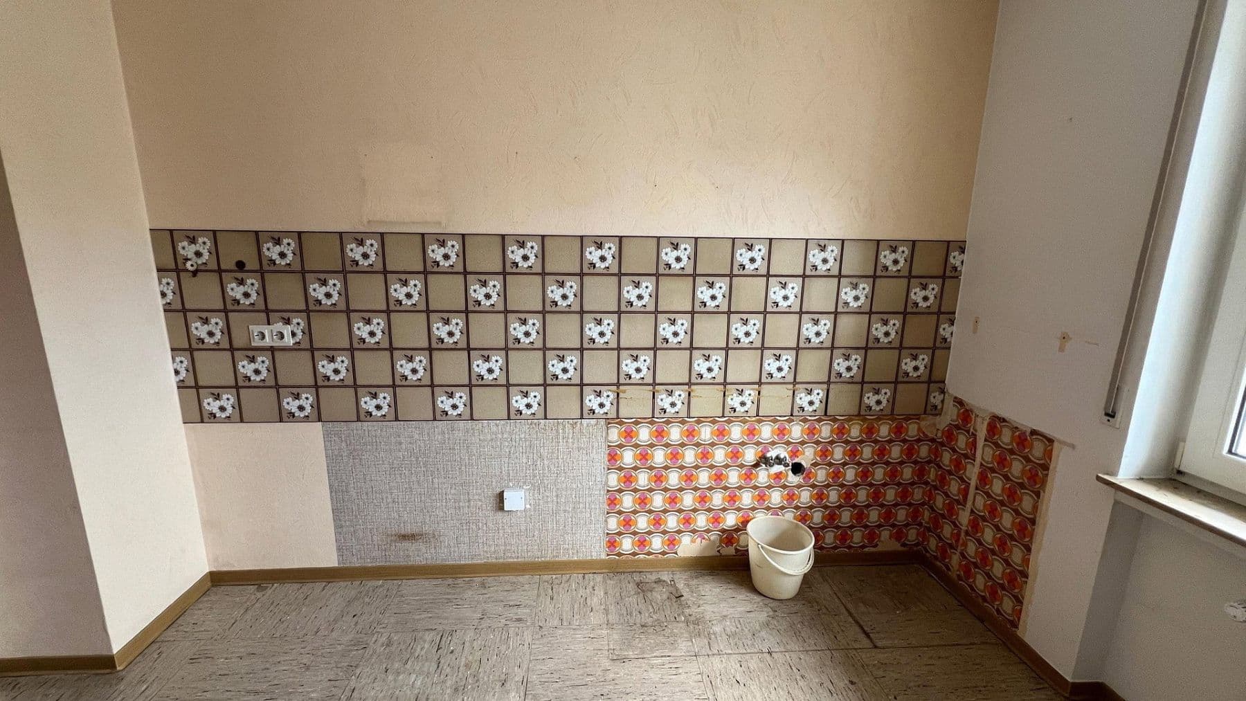 3 bedroom flat to rent, 102 m², Andernach, Rhineland-Palatinate 3 bedroom flat to rent, 102 m², Andernach, Rhineland-Palatinate