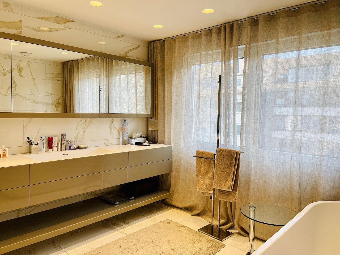 5 bedroom flat to rent, 224 m², Düsseldorf, North Rhine-Westphalia 5 bedroom flat to rent, 224 m², Düsseldorf, North Rhine-Westphalia