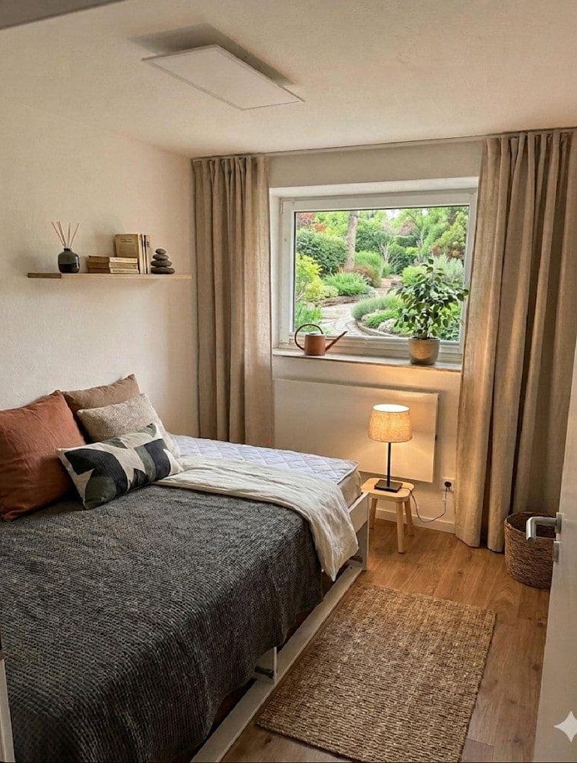 Studio flat to rent, 35 m², Arnulfstraße, Köln, North Rhine-Westphalia Studio flat to rent, 35 m², Arnulfstraße, Köln, North Rhine-Westphalia