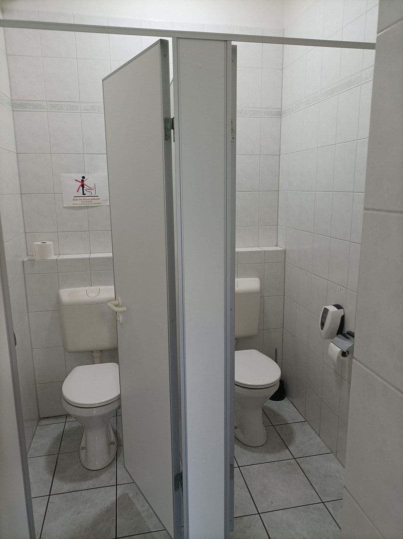 non-residential property to rent, 1,000 m², Meckenloher Straße 9, Rednitzhembach, Bavaria non-residential property to rent, 1,000 m², Meckenloher Straße 9, Rednitzhembach, Bavaria