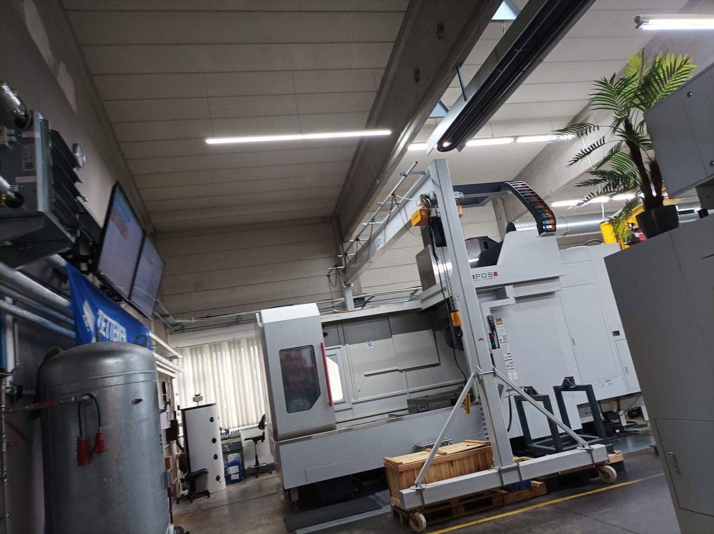 non-residential property to rent, 1,000 m², Meckenloher Straße 9, Rednitzhembach, Bavaria non-residential property to rent, 1,000 m², Meckenloher Straße 9, Rednitzhembach, Bavaria