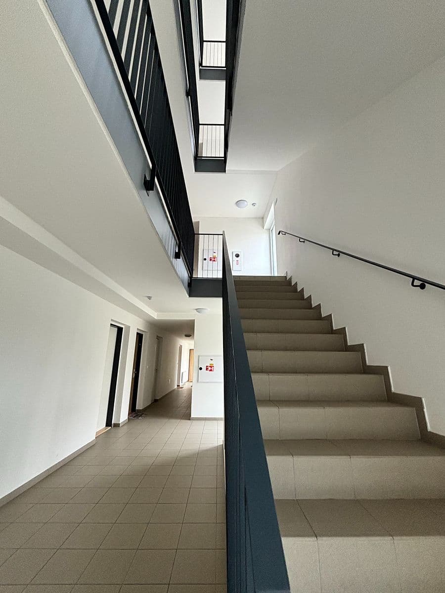 1 bedroom with open-plan kitchen flat for sale, 68 m², U Parketárny, Unhošť, Středočeský Region 1 bedroom with open-plan kitchen flat for sale, 68 m², U Parketárny, Unhošť, Středočeský Region