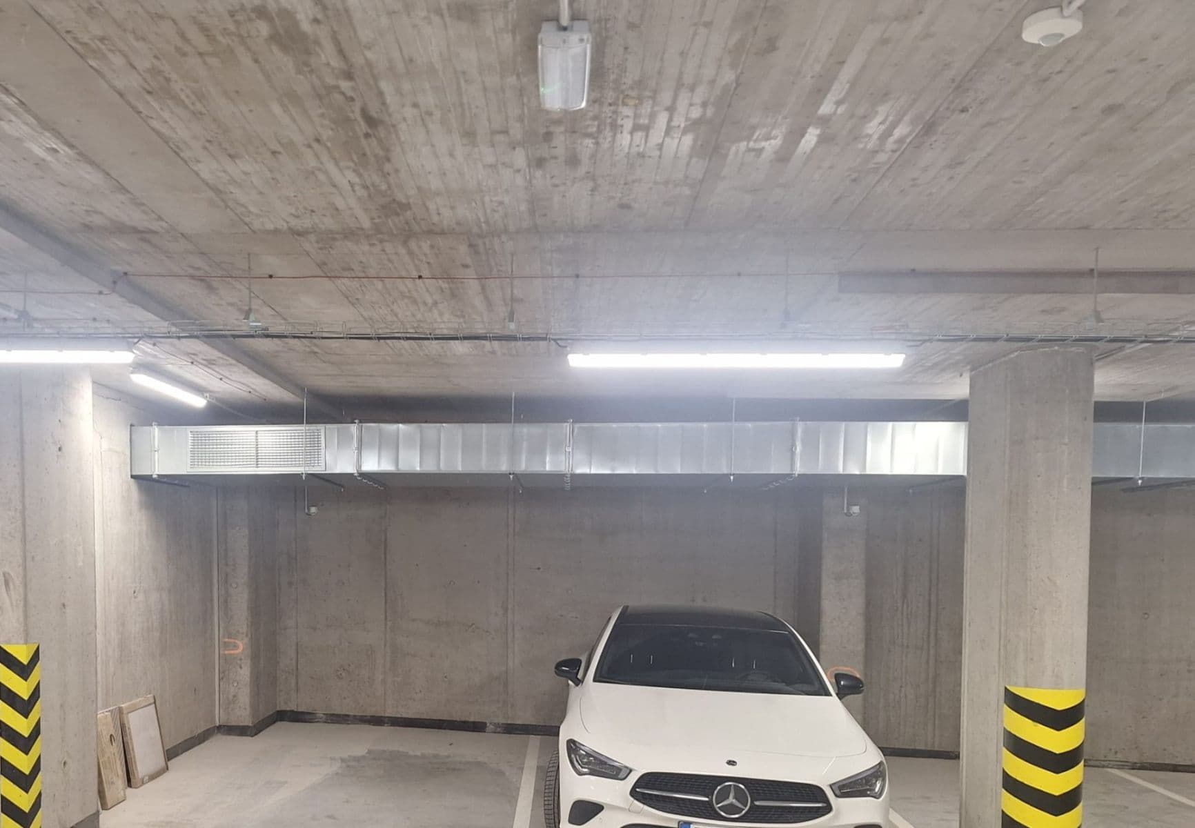 garage to rent, 25 m², Ondrova, Brno, Jihomoravský Region garage to rent, 25 m², Ondrova, Brno, Jihomoravský Region