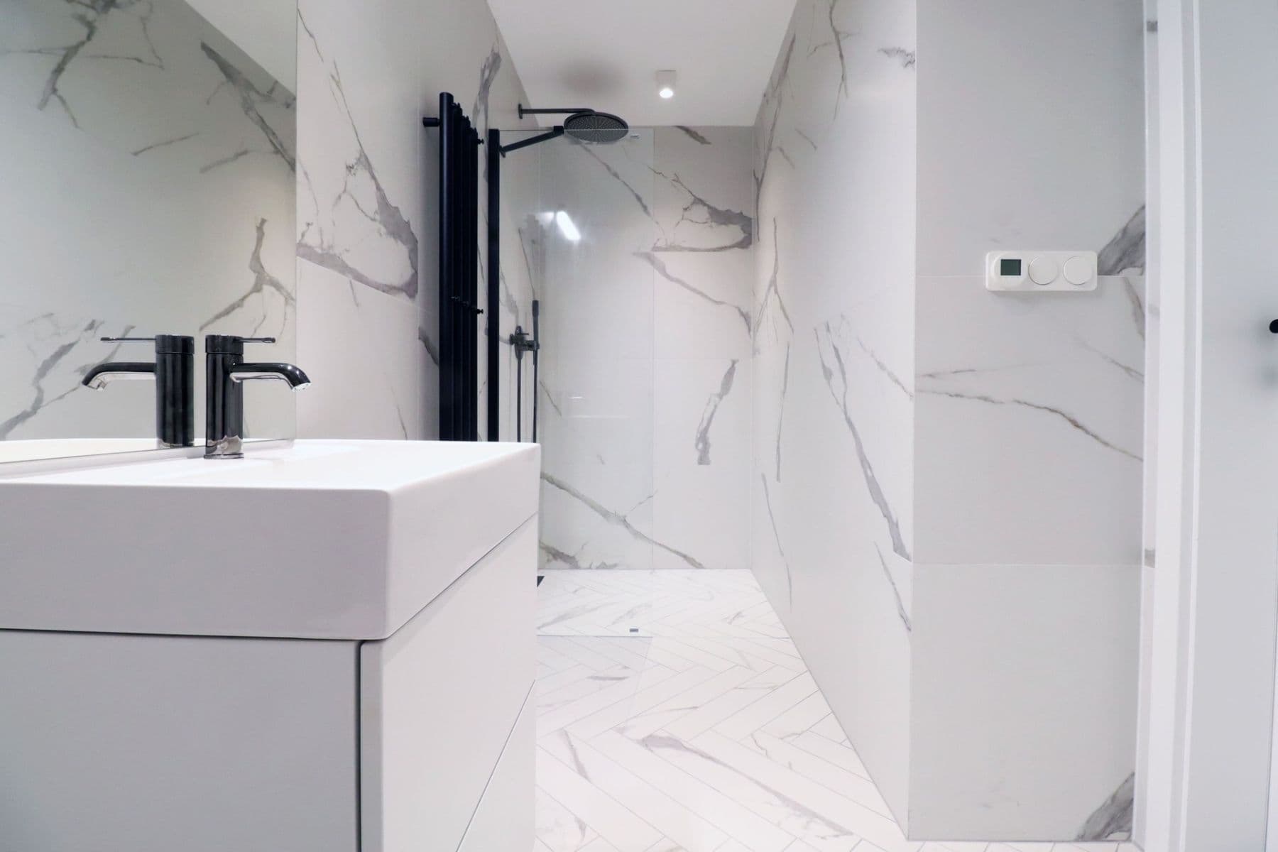 1 bedroom with open-plan kitchen flat to rent, 75 m², Mánesova, Prague, Prague 1 bedroom with open-plan kitchen flat to rent, 75 m², Mánesova, Prague, Prague