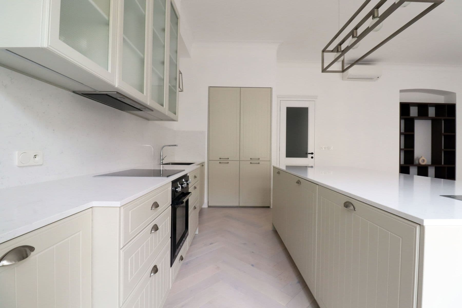 1 bedroom with open-plan kitchen flat to rent, 75 m², Mánesova, Prague, Prague 1 bedroom with open-plan kitchen flat to rent, 75 m², Mánesova, Prague, Prague