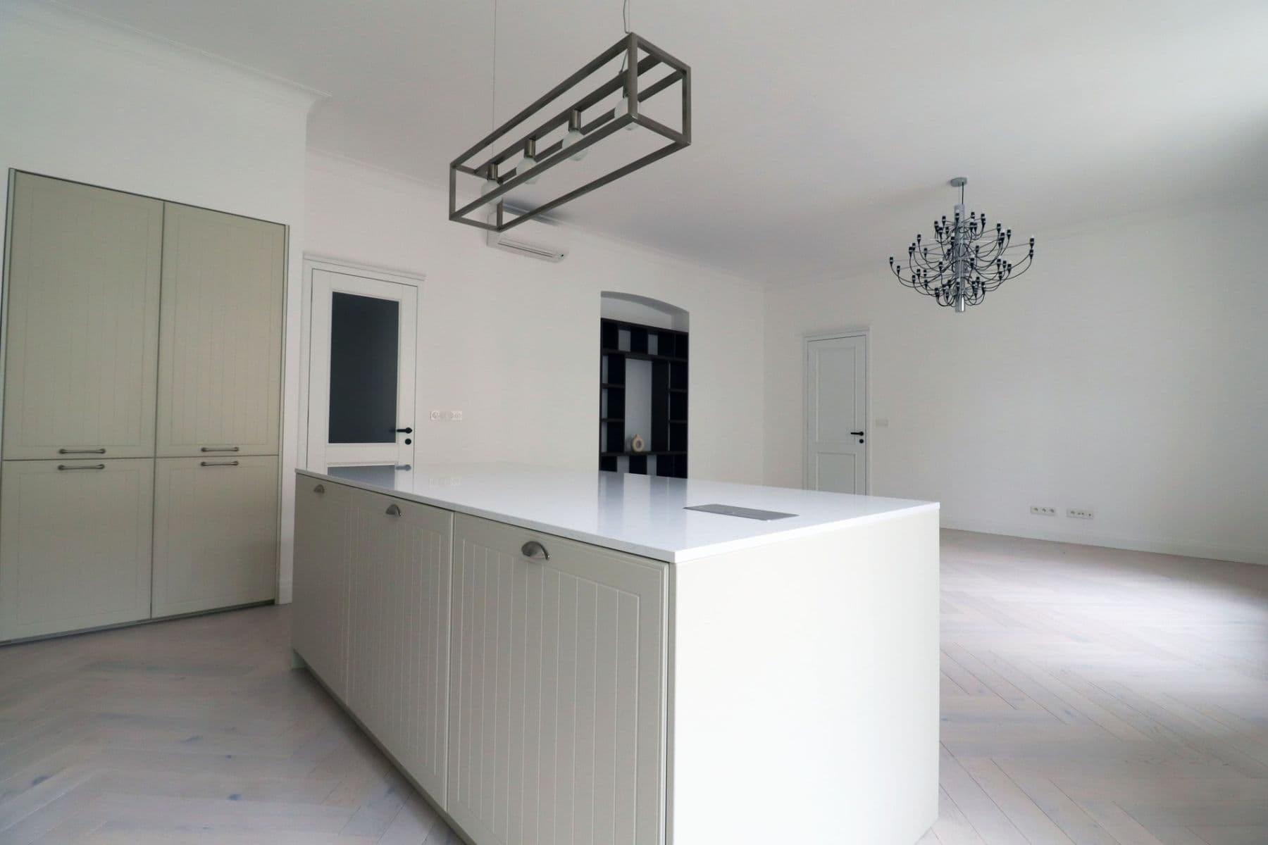 1 bedroom with open-plan kitchen flat to rent, 75 m², Mánesova, Prague, Prague 1 bedroom with open-plan kitchen flat to rent, 75 m², Mánesova, Prague, Prague