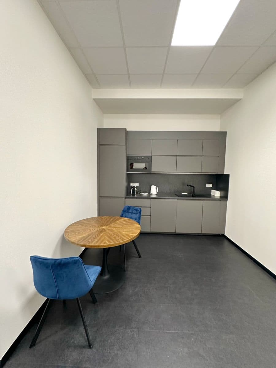 office to rent, 15 m², Nádražní, Prague, Prague office to rent, 15 m², Nádražní, Prague, Prague