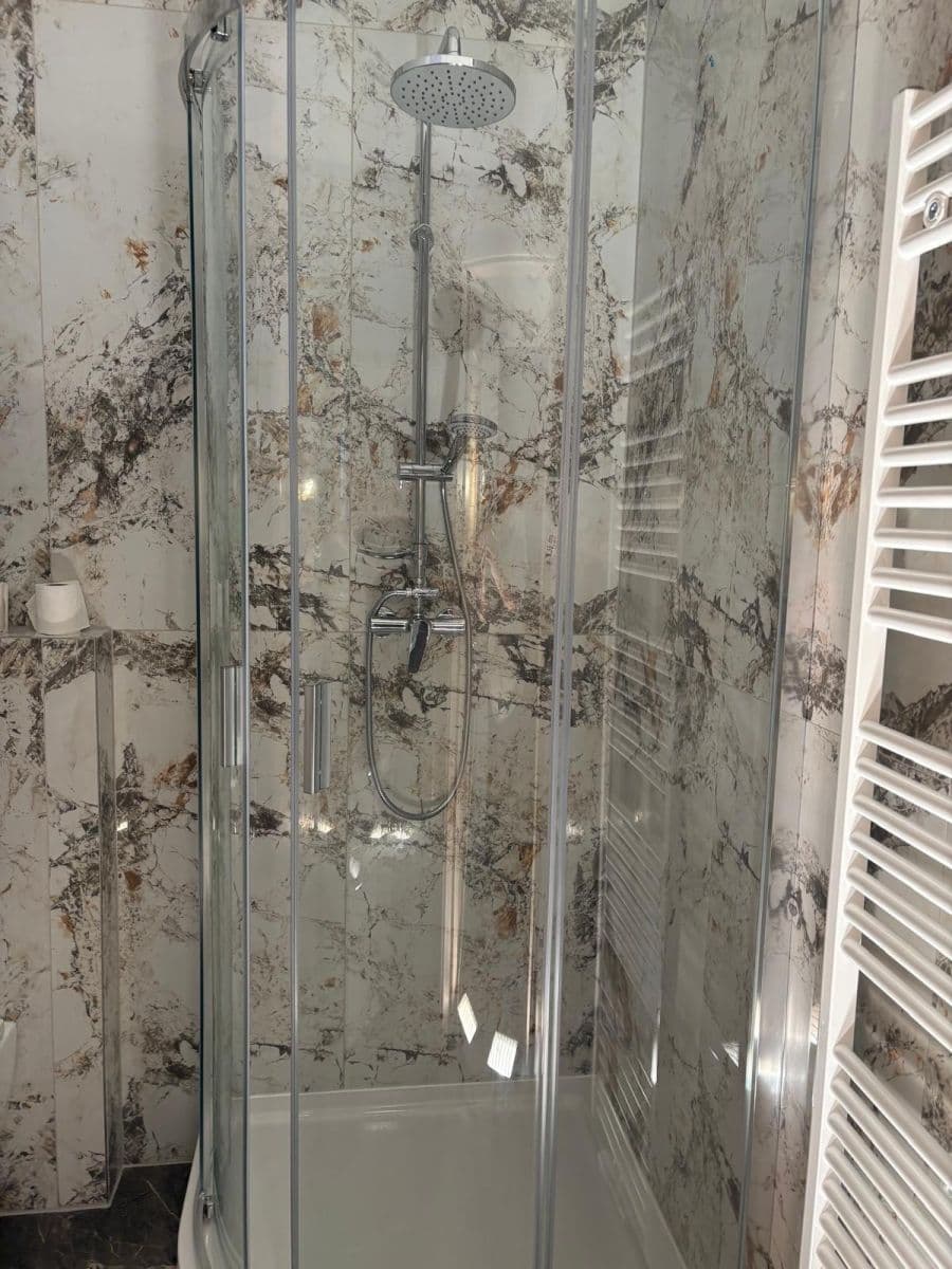 1 bedroom with open-plan kitchen flat to rent, 35 m², Řevnická, Lety, Středočeský Region 1 bedroom with open-plan kitchen flat to rent, 35 m², Řevnická, Lety, Středočeský Region