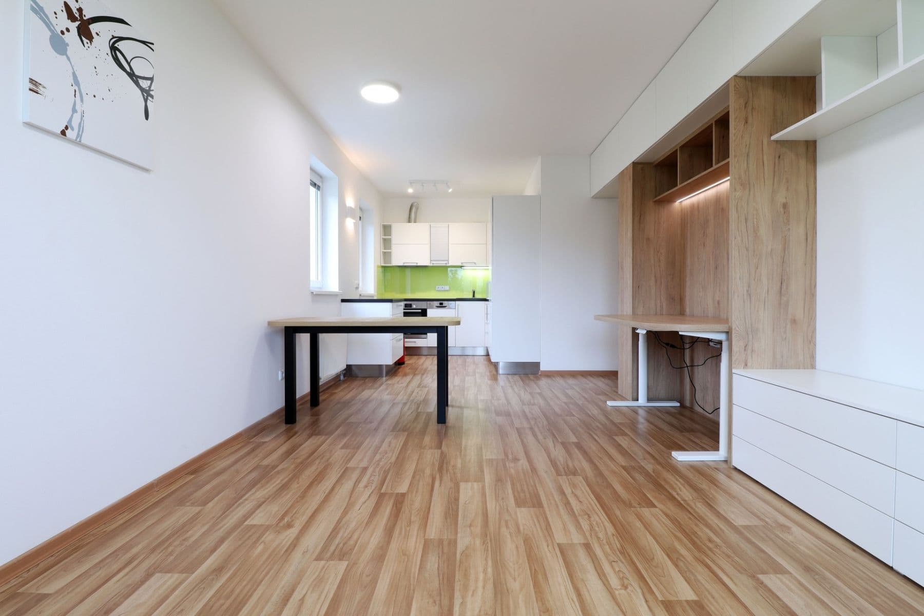 1 bedroom with open-plan kitchen flat to rent, 56 m², V dolině, Prague, Prague 1 bedroom with open-plan kitchen flat to rent, 56 m², V dolině, Prague, Prague