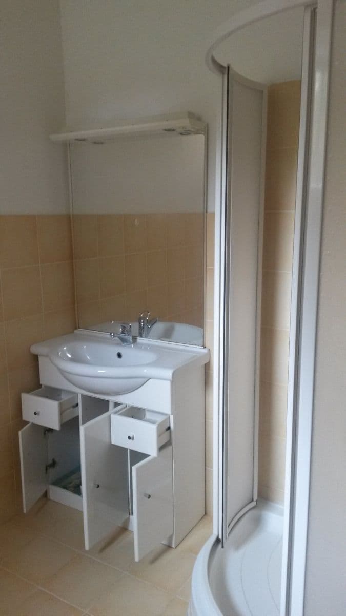 2 bedroom flat to rent, 60 m², Slavíčkova, Ostrava, Moravskoslezský Region 2 bedroom flat to rent, 60 m², Slavíčkova, Ostrava, Moravskoslezský Region