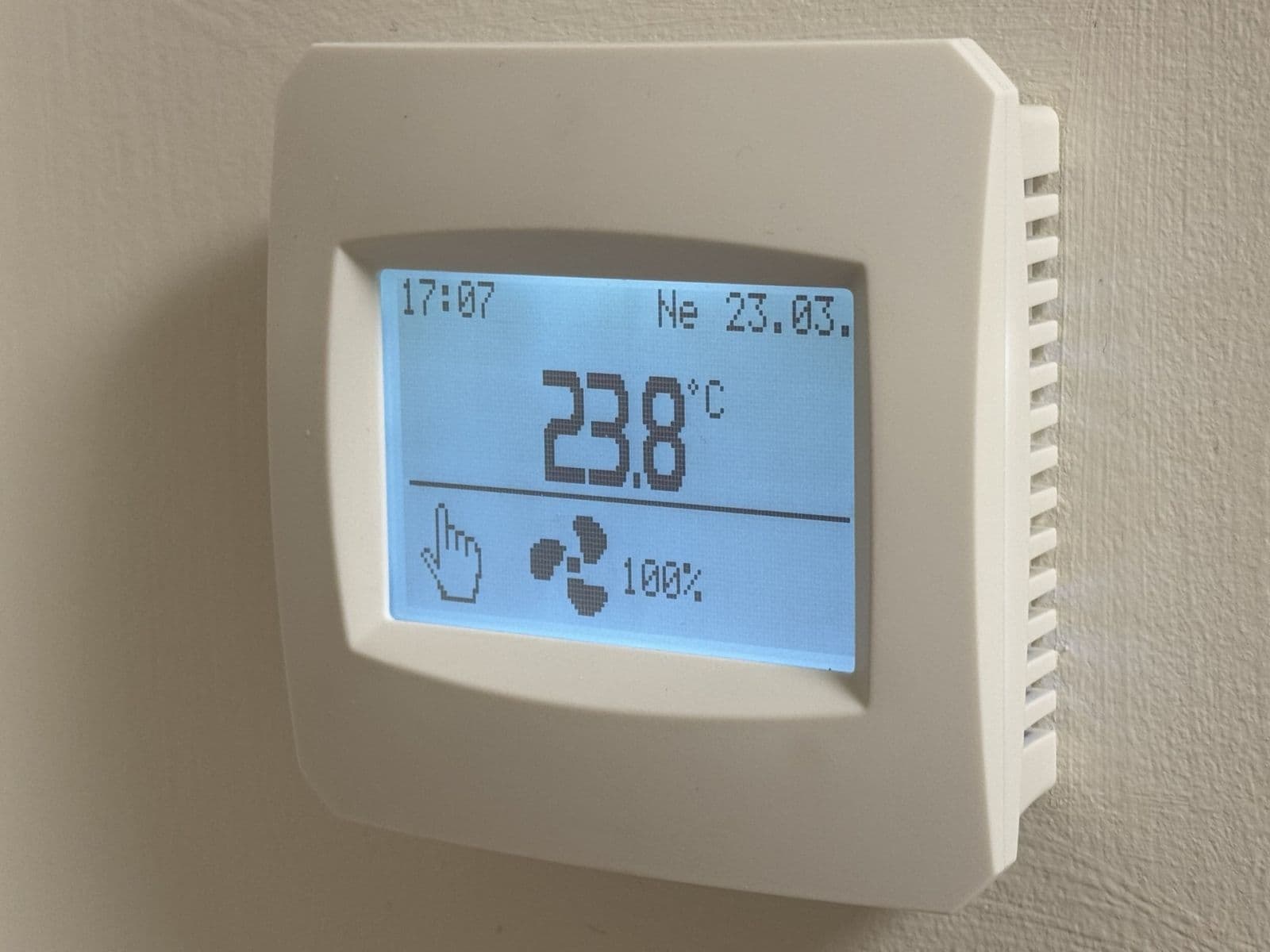 Studio flat to rent, 35 m², Poděbradská, Prague, Prague Studio flat to rent, 35 m², Poděbradská, Prague, Prague