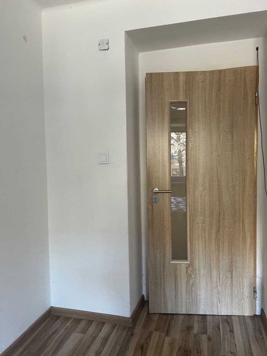 2 bedroom flat for sale, 50 m², Handlová, Trenčiansky Region 2 bedroom flat for sale, 50 m², Handlová, Trenčiansky Region