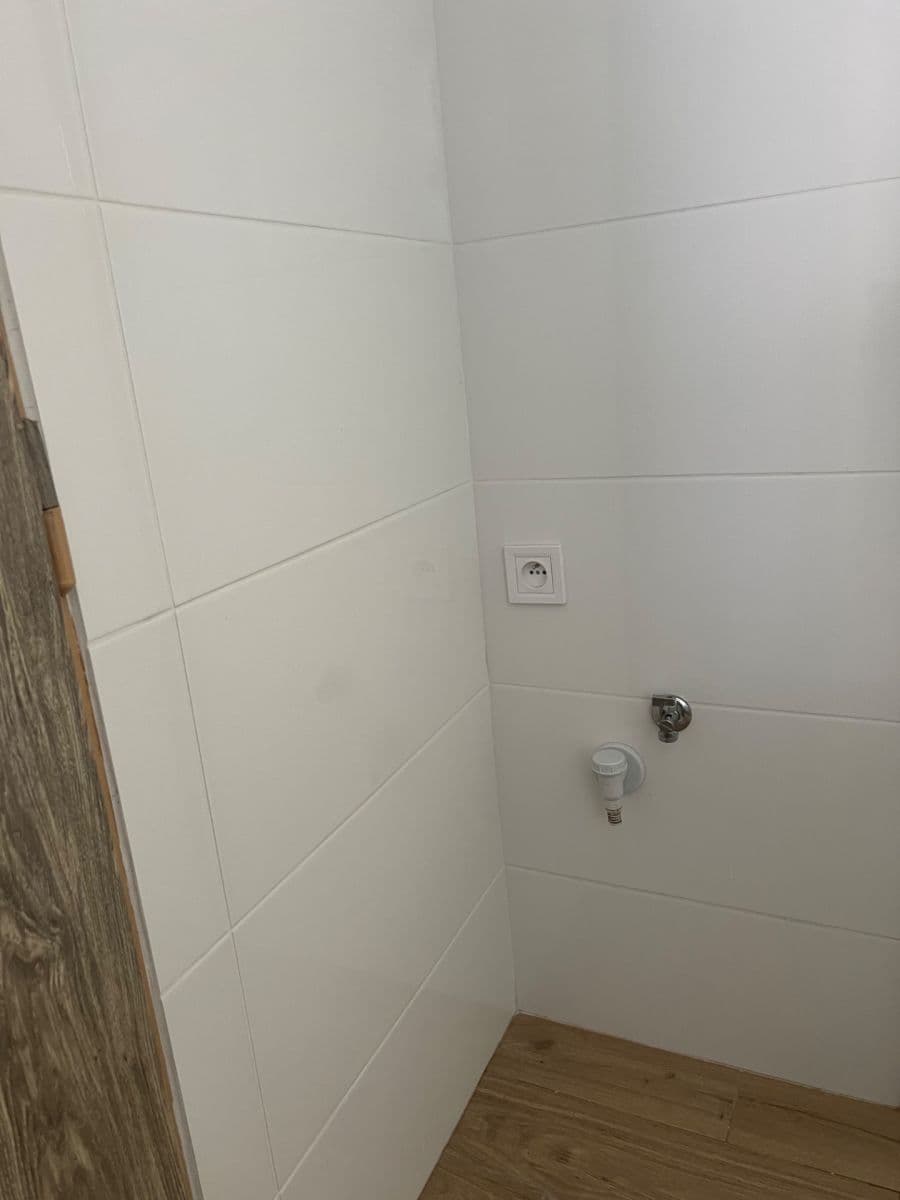 2 bedroom flat for sale, 50 m², Handlová, Trenčiansky Region 2 bedroom flat for sale, 50 m², Handlová, Trenčiansky Region