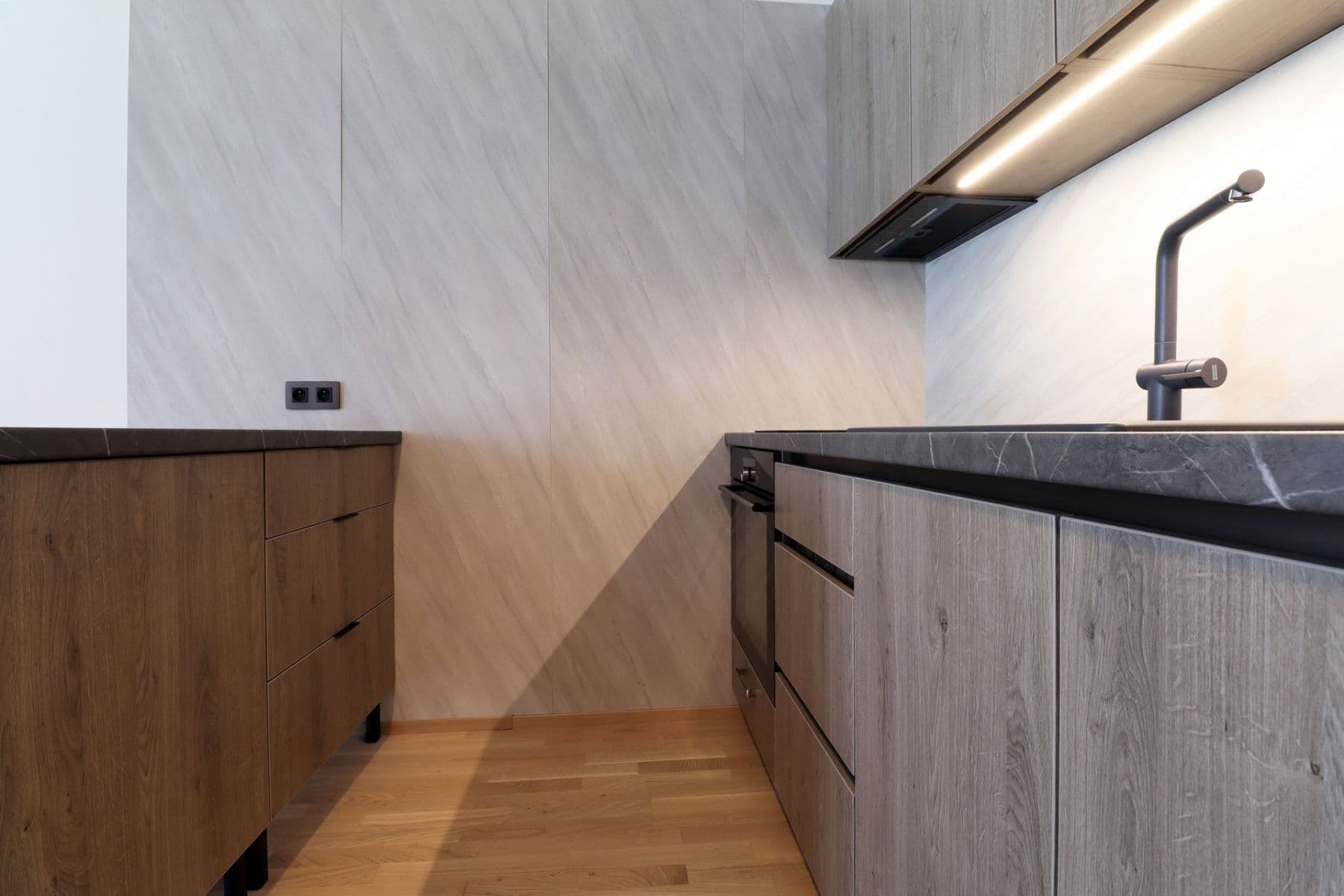 Studio flat to rent, 36 m², Toyen, Prague, Prague Studio flat to rent, 36 m², Toyen, Prague, Prague