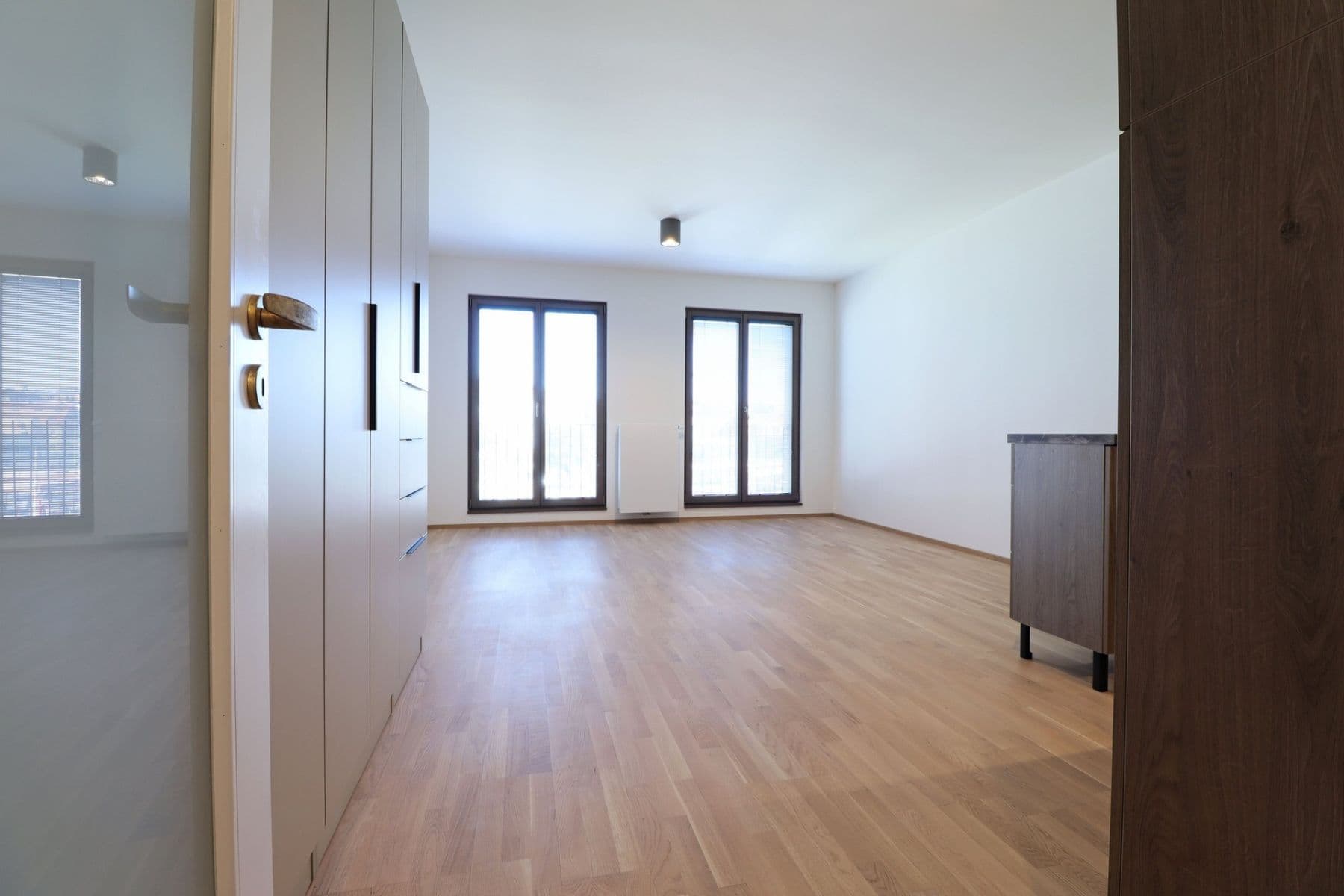 Studio flat to rent, 36 m², Toyen, Prague, Prague Studio flat to rent, 36 m², Toyen, Prague, Prague