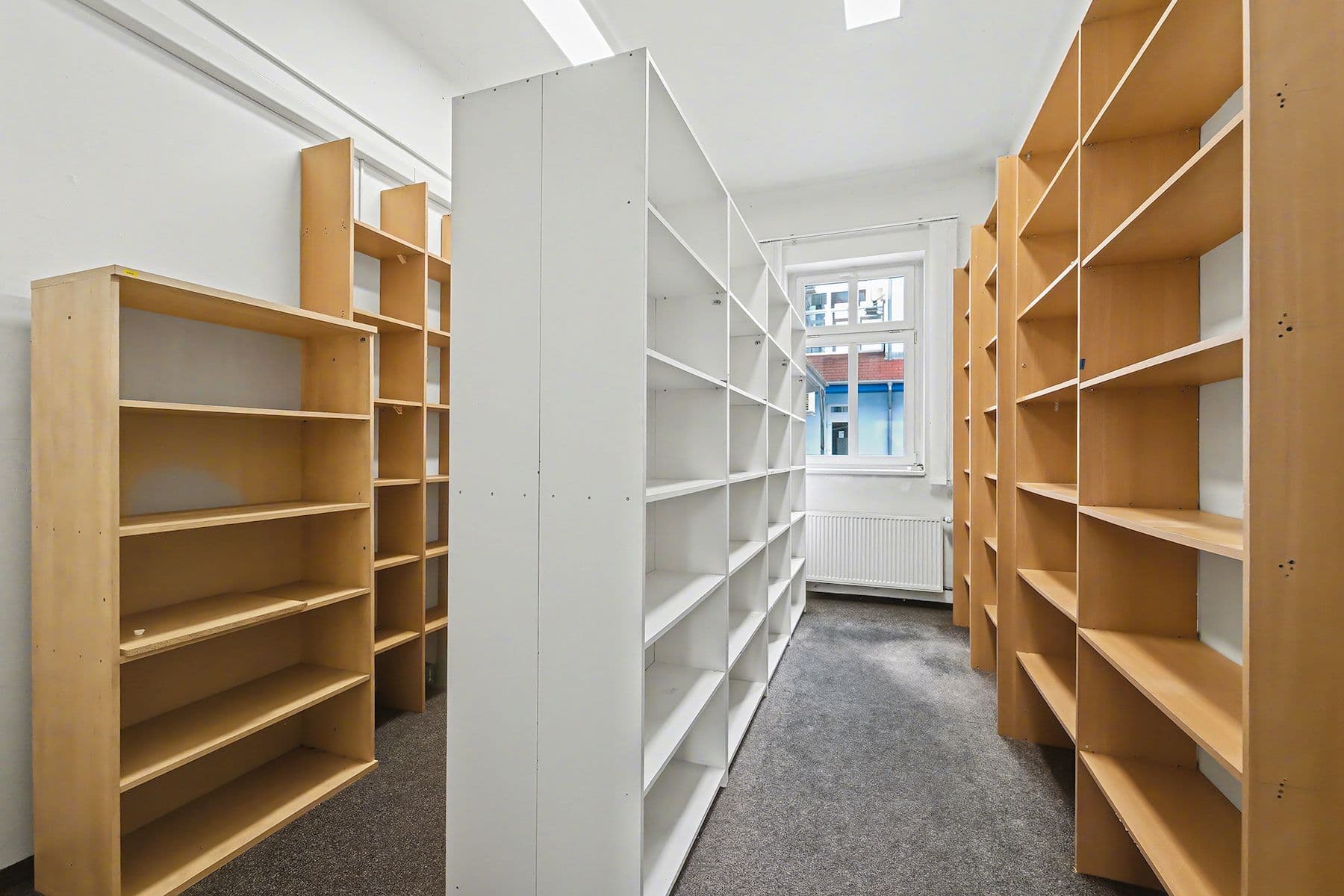 office for sale, 2,004 m², Čermákova, Kladno, Středočeský Region office for sale, 2,004 m², Čermákova, Kladno, Středočeský Region