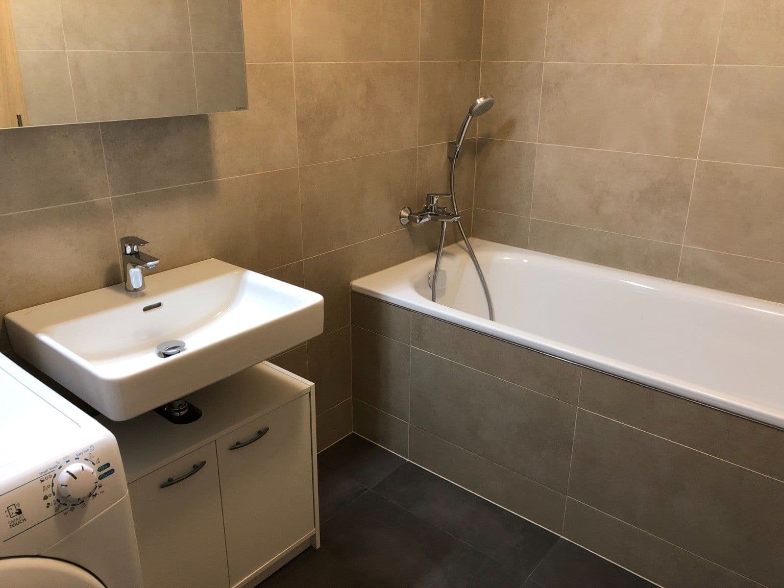 1 bedroom with open-plan kitchen flat for sale, 55 m², náměstí Biskupa Bruna, Ostrava, Moravskoslezský Region 1 bedroom with open-plan kitchen flat for sale, 55 m², náměstí Biskupa Bruna, Ostrava, Moravskoslezský Region