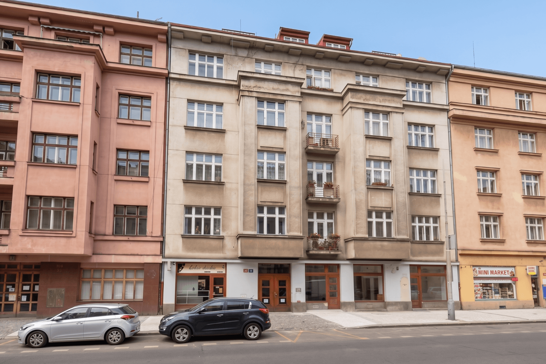 3 bedroom with open-plan kitchen flat for sale, 100 m², Československé armády, Prague, Prague 3 bedroom with open-plan kitchen flat for sale, 100 m², Československé armády, Prague, Prague