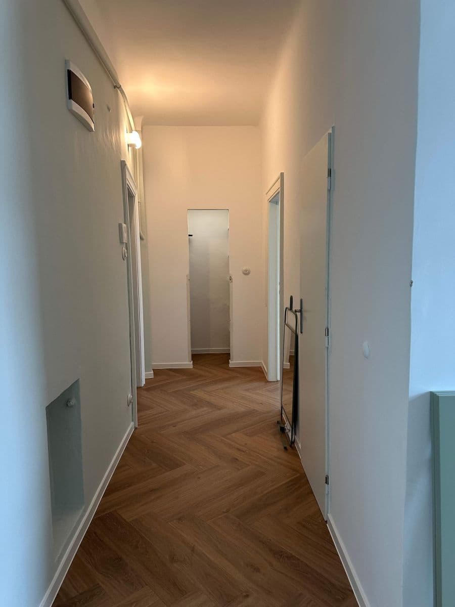 2 bedroom flat to rent, 52 m², Křížkovského, Brno, Jihomoravský Region 2 bedroom flat to rent, 52 m², Křížkovského, Brno, Jihomoravský Region