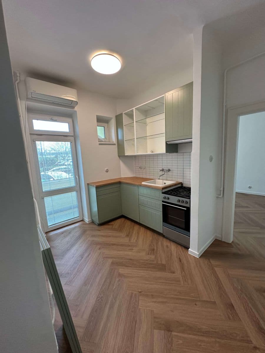 2 bedroom flat to rent, 52 m², Křížkovského, Brno, Jihomoravský Region 2 bedroom flat to rent, 52 m², Křížkovského, Brno, Jihomoravský Region