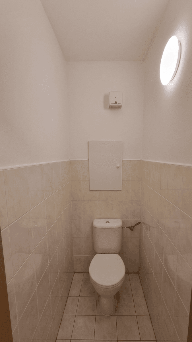 1 bedroom with open-plan kitchen flat to rent, 72 m², Padovská, Prague, Prague 1 bedroom with open-plan kitchen flat to rent, 72 m², Padovská, Prague, Prague