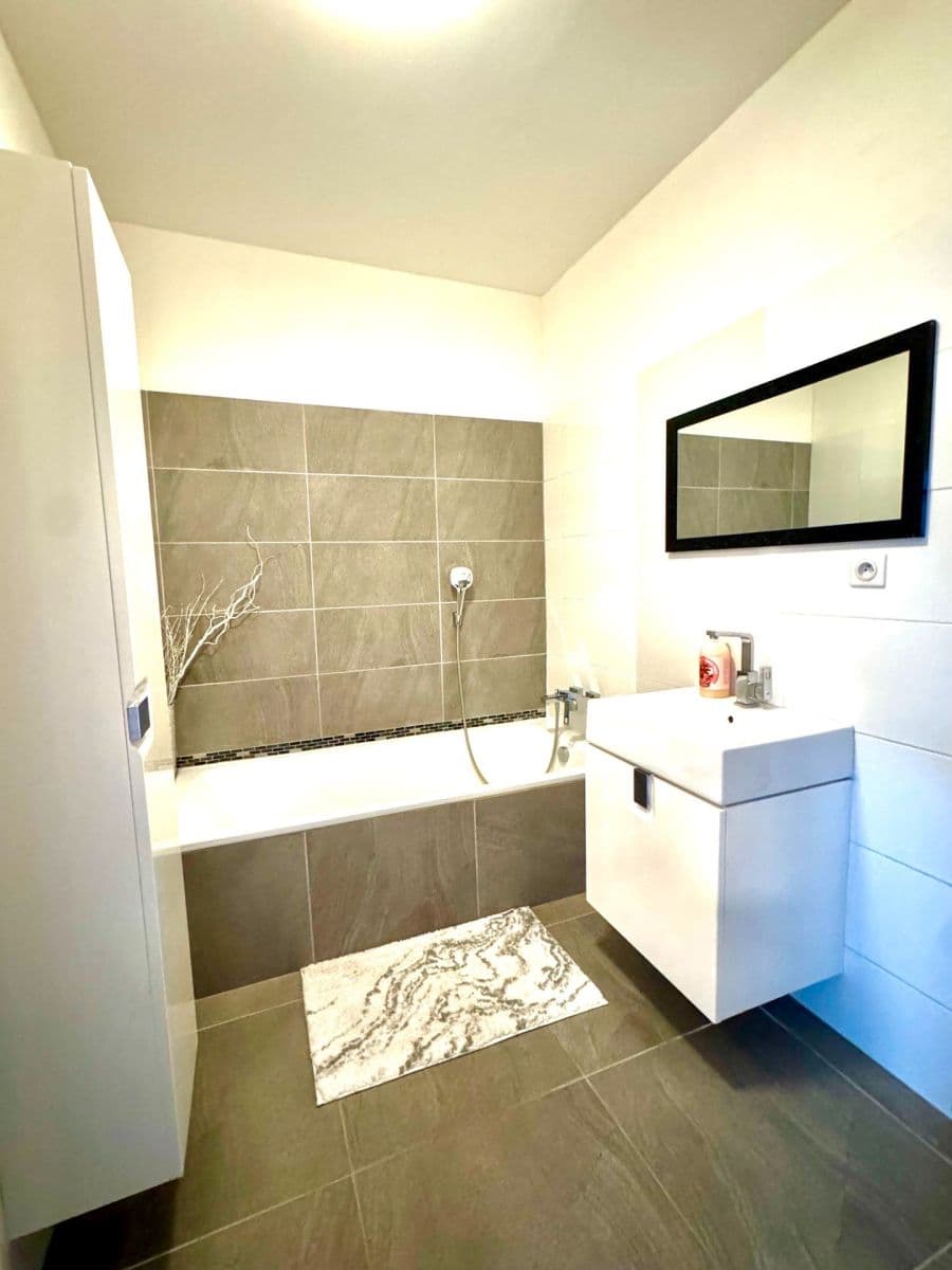 3 bedroom flat to rent, 71 m², Nové Mesto, Bratislavský Region 3 bedroom flat to rent, 71 m², Nové Mesto, Bratislavský Region