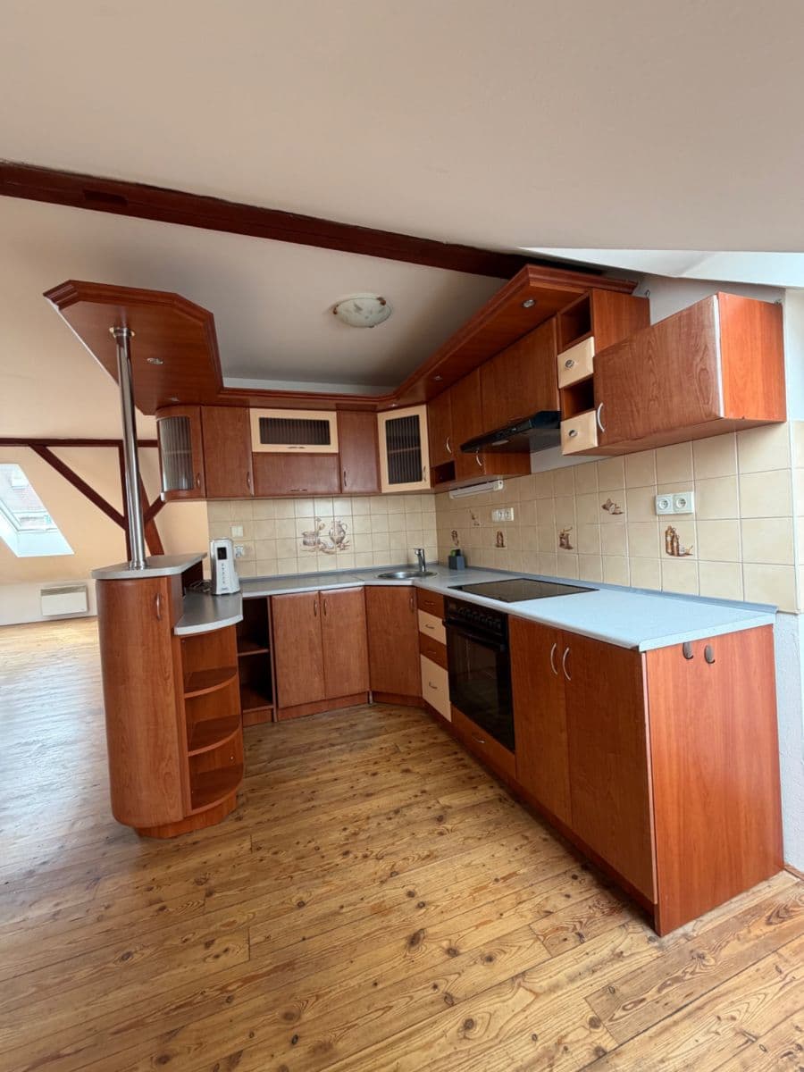 non-residential property to rent, 72 m², Dvořákova, Vyškov, Jihomoravský Region non-residential property to rent, 72 m², Dvořákova, Vyškov, Jihomoravský Region