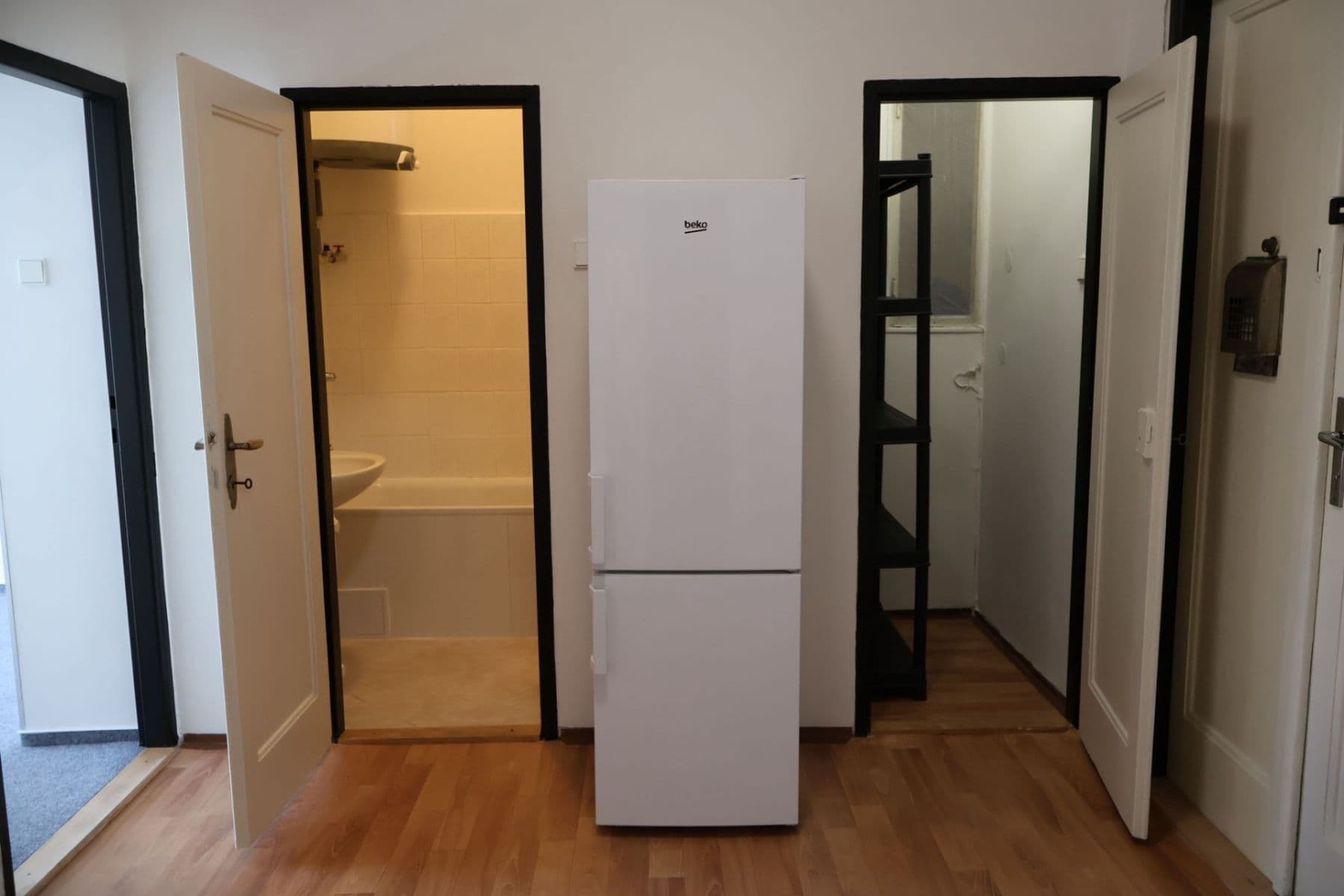 3 bedroom flat to rent, 80 m², Bělohorská, Prague, Prague 3 bedroom flat to rent, 80 m², Bělohorská, Prague, Prague