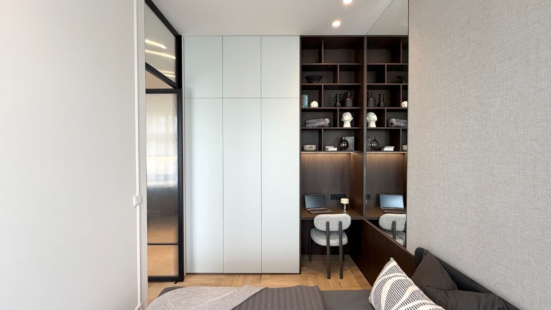 1 bedroom with open-plan kitchen flat to rent, 41 m², Karlínské náměstí, Prague, Prague 1 bedroom with open-plan kitchen flat to rent, 41 m², Karlínské náměstí, Prague, Prague