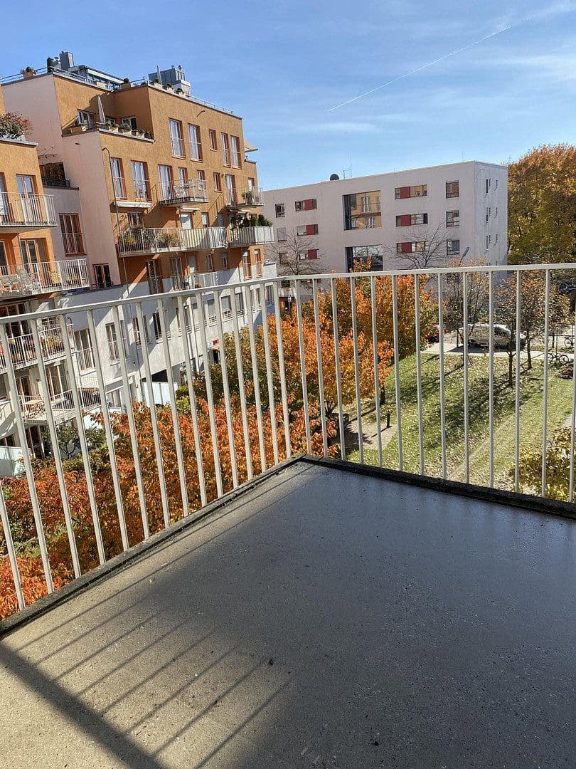 2 bedroom flat to rent, 60 m², Adams-Lehmann-Strasse, München, Bavaria 2 bedroom flat to rent, 60 m², Adams-Lehmann-Strasse, München, Bavaria