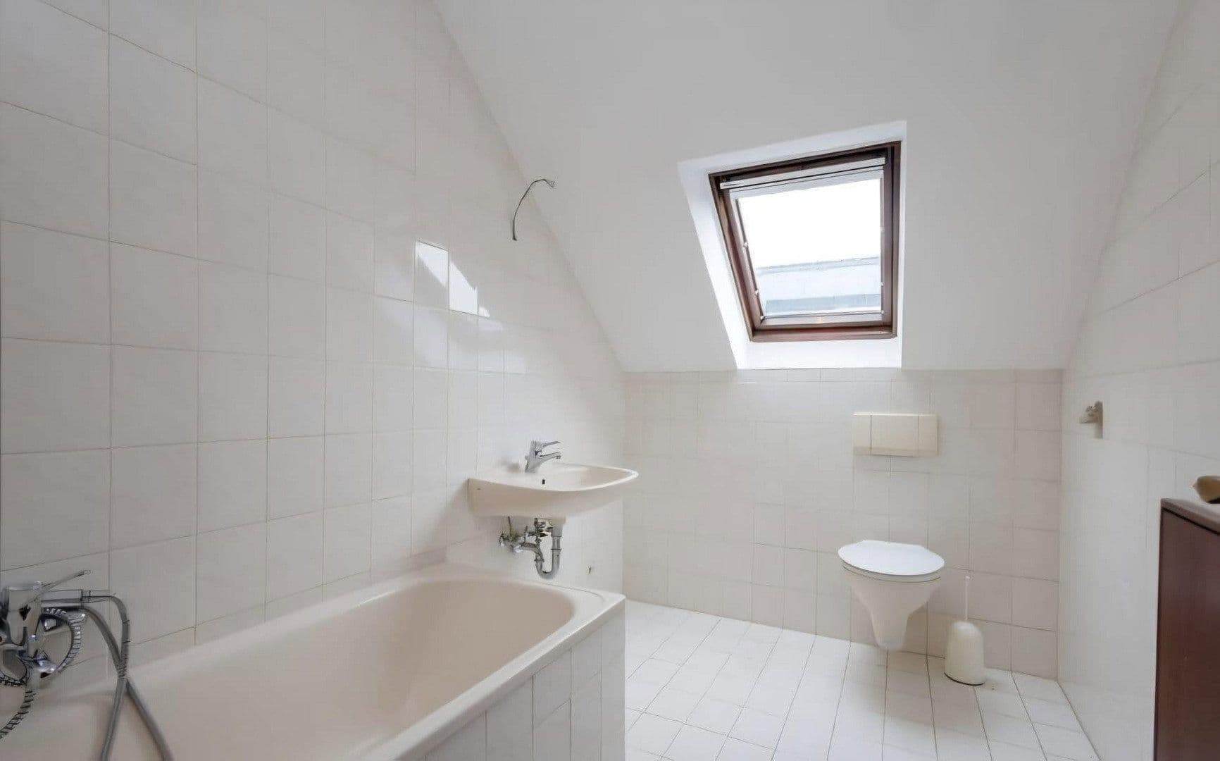 house to rent, 78 m², Odenthal, North Rhine-Westphalia house to rent, 78 m², Odenthal, North Rhine-Westphalia