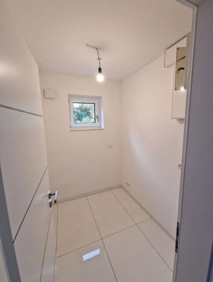 house to rent, 135 m², Bergisch Gladbach, North Rhine-Westphalia house to rent, 135 m², Bergisch Gladbach, North Rhine-Westphalia