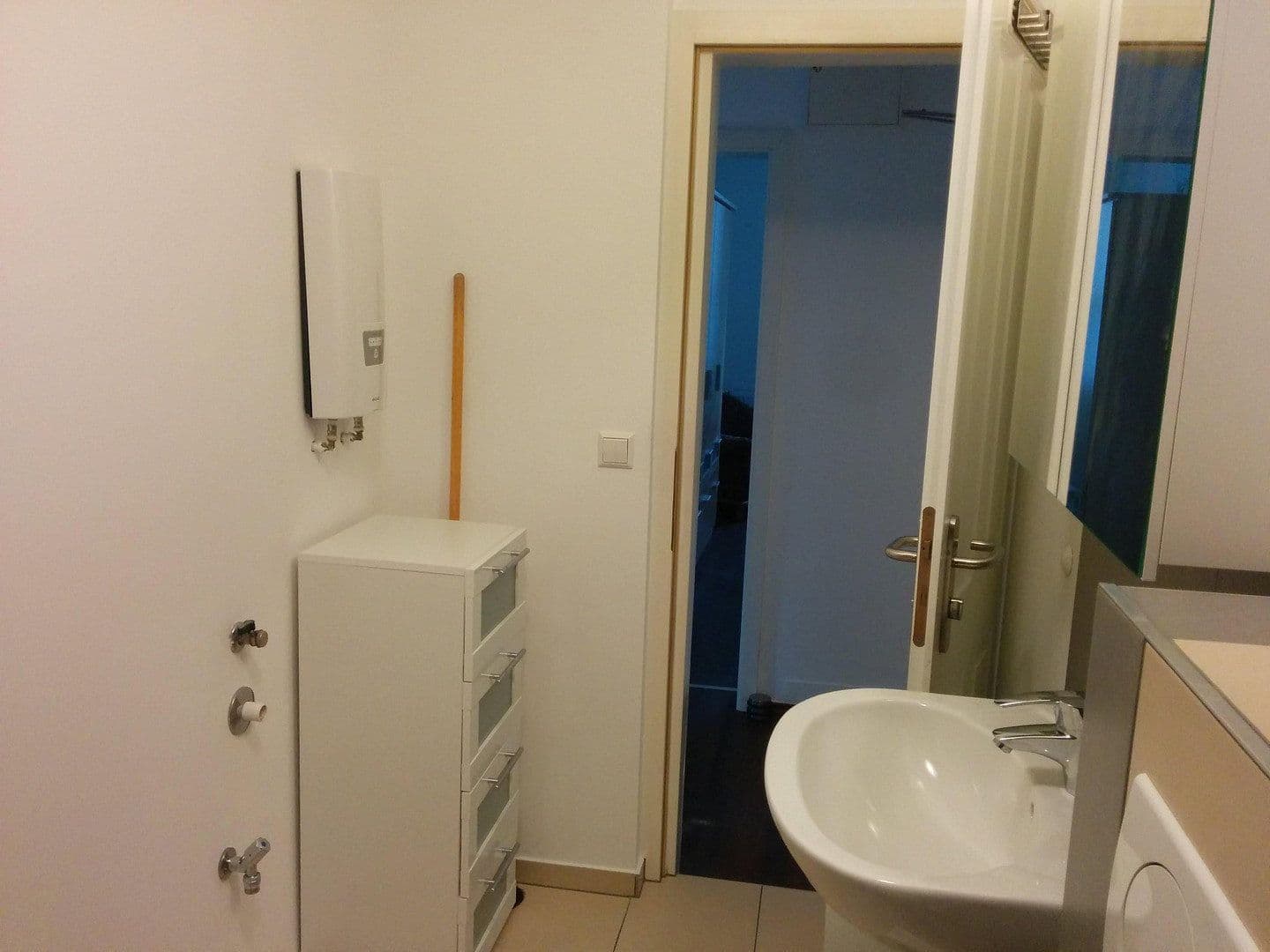 3 bedroom flat to rent, 18 m², Veielbrunnenweg 84, Stuttgart, Baden-Württemberg 3 bedroom flat to rent, 18 m², Veielbrunnenweg 84, Stuttgart, Baden-Württemberg