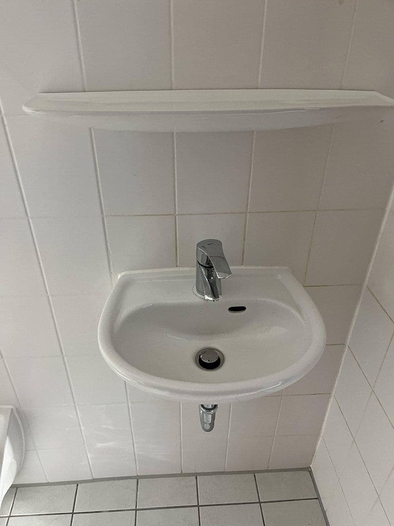 4 bedroom flat to rent, 86 m², Am Rebstock 12, Kabelsketal, Saxony-Anhalt 4 bedroom flat to rent, 86 m², Am Rebstock 12, Kabelsketal, Saxony-Anhalt