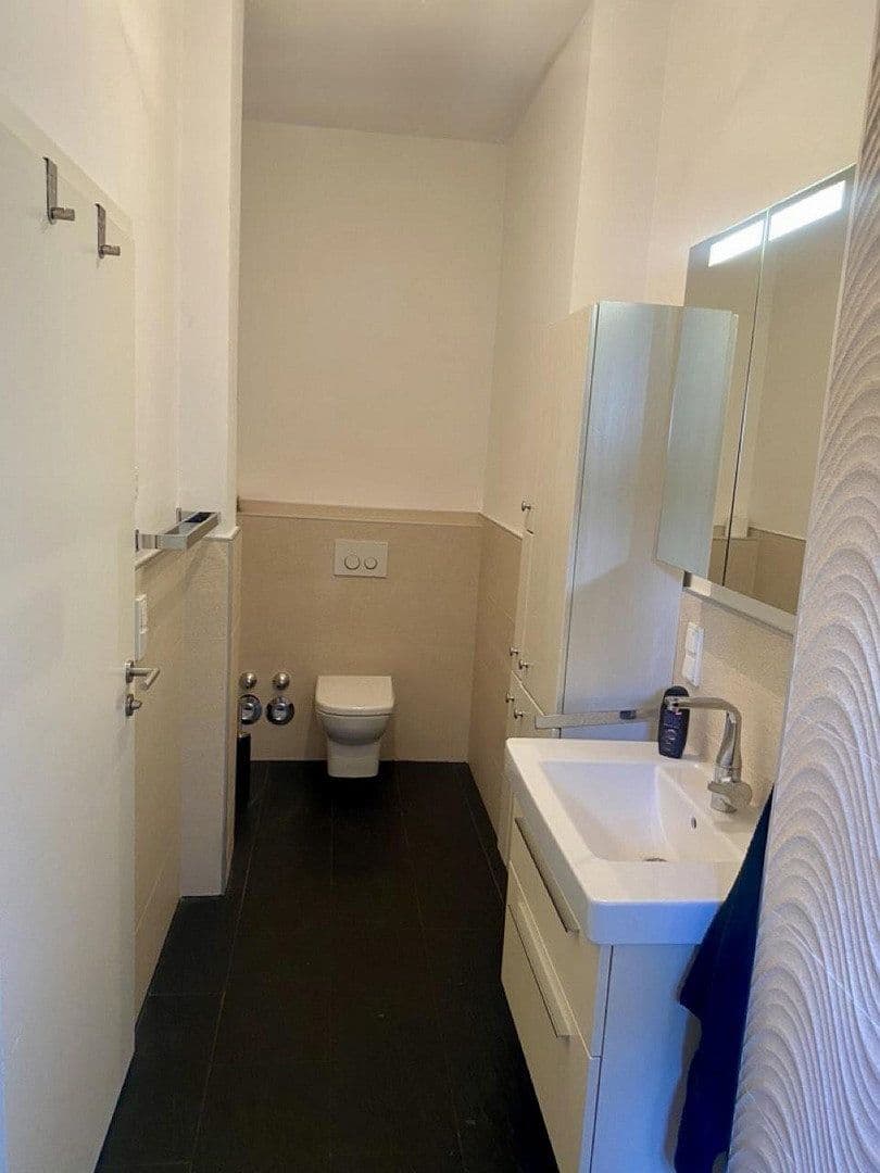 house for sale, 496 m², Bergisch Gladbach, North Rhine-Westphalia house for sale, 496 m², Bergisch Gladbach, North Rhine-Westphalia