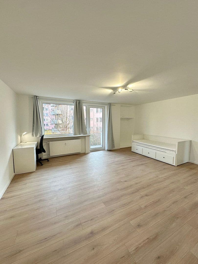 1 bedroom flat to rent, 90 m², Hörwarthstr, München, Bavaria 1 bedroom flat to rent, 90 m², Hörwarthstr, München, Bavaria