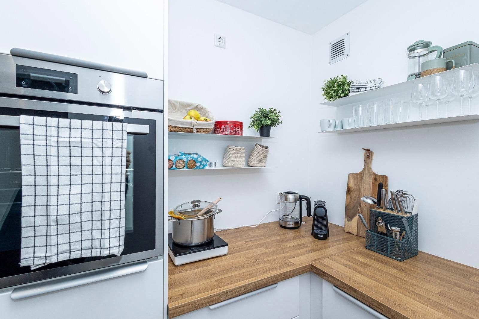 Studio flat to rent, 43 m², Theresenstraße 6, Königstein im Taunus, Hesse Studio flat to rent, 43 m², Theresenstraße 6, Königstein im Taunus, Hesse