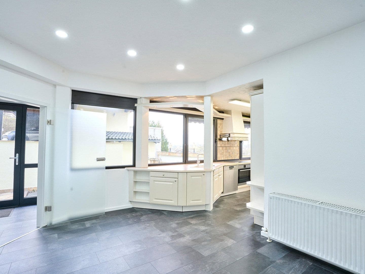 house for sale, 332 m², Untergruppenbach, Baden-Württemberg house for sale, 332 m², Untergruppenbach, Baden-Württemberg