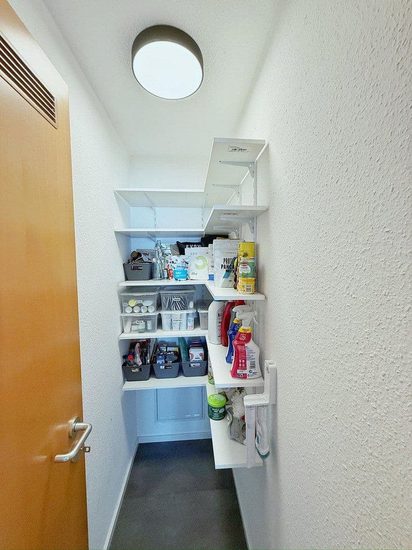 2 bedroom with open-plan kitchen flat for sale, 85 m², Georgstraße 12, Ravensburg, Baden-Württemberg 2 bedroom with open-plan kitchen flat for sale, 85 m², Georgstraße 12, Ravensburg, Baden-Württemberg
