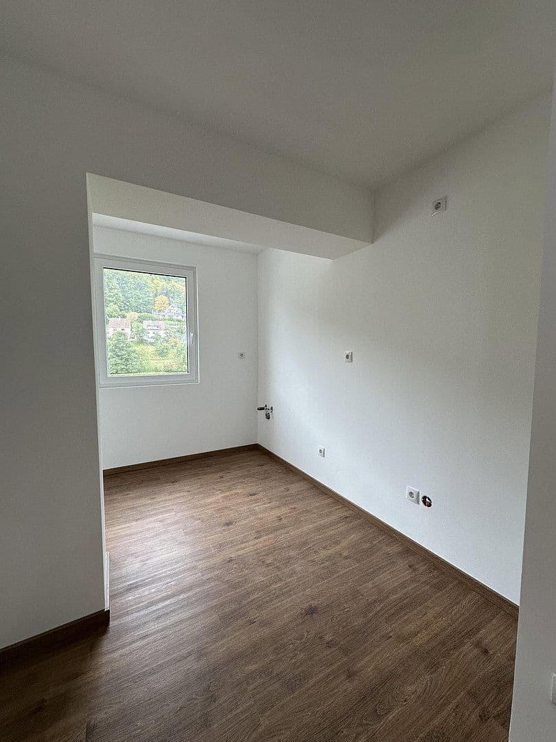 office to rent, 92 m², Badstr. 131, Egloffstein, Bavaria office to rent, 92 m², Badstr. 131, Egloffstein, Bavaria