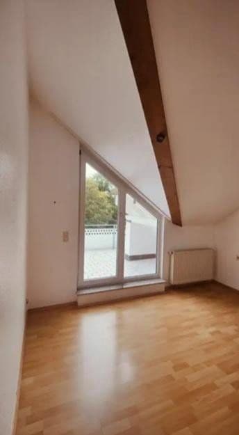 1 bedroom with open-plan kitchen flat to rent, 70 m², Balingen, Baden-Württemberg 1 bedroom with open-plan kitchen flat to rent, 70 m², Balingen, Baden-Württemberg