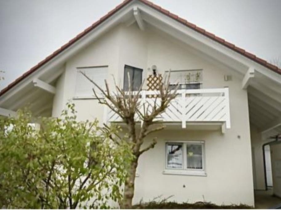 1 bedroom with open-plan kitchen flat to rent, 70 m², Balingen, Baden-Württemberg 1 bedroom with open-plan kitchen flat to rent, 70 m², Balingen, Baden-Württemberg