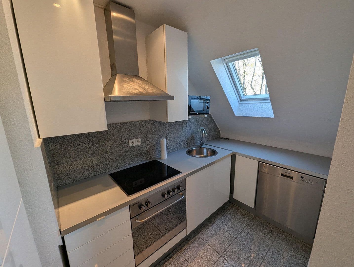 3 bedroom flat to rent, 63 m², Hüttmannstr. 42-44, Essen, North Rhine-Westphalia 3 bedroom flat to rent, 63 m², Hüttmannstr. 42-44, Essen, North Rhine-Westphalia