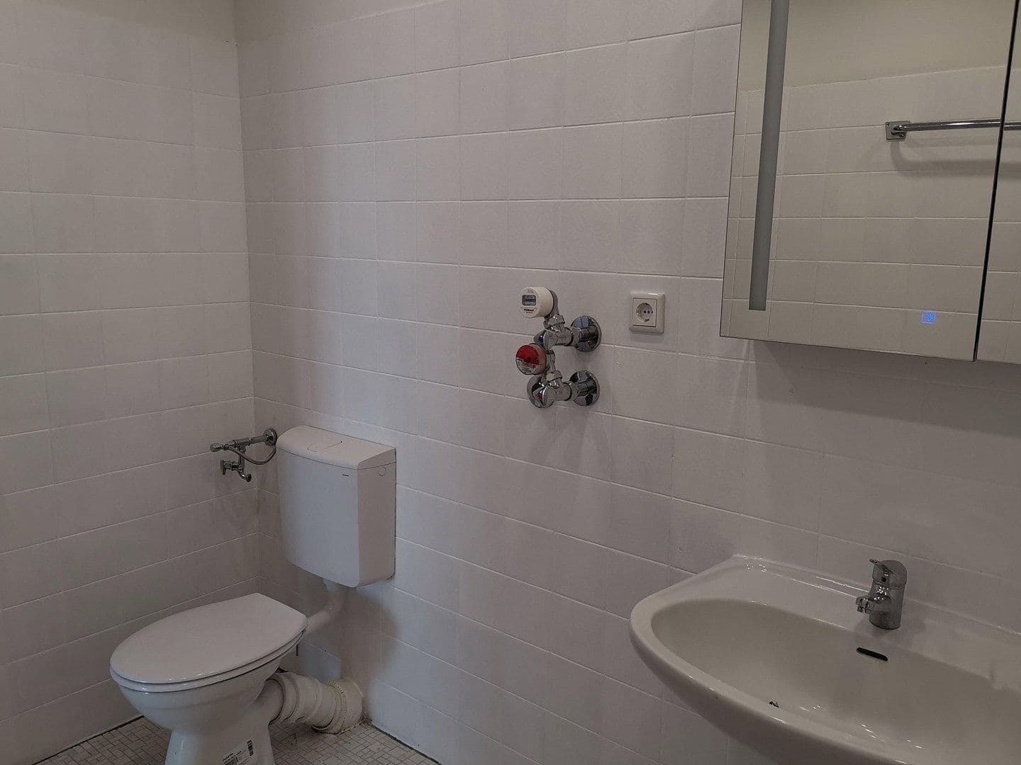 3 bedroom flat to rent, 91 m², Feldbergstraße 14, Heusenstamm, Hesse 3 bedroom flat to rent, 91 m², Feldbergstraße 14, Heusenstamm, Hesse