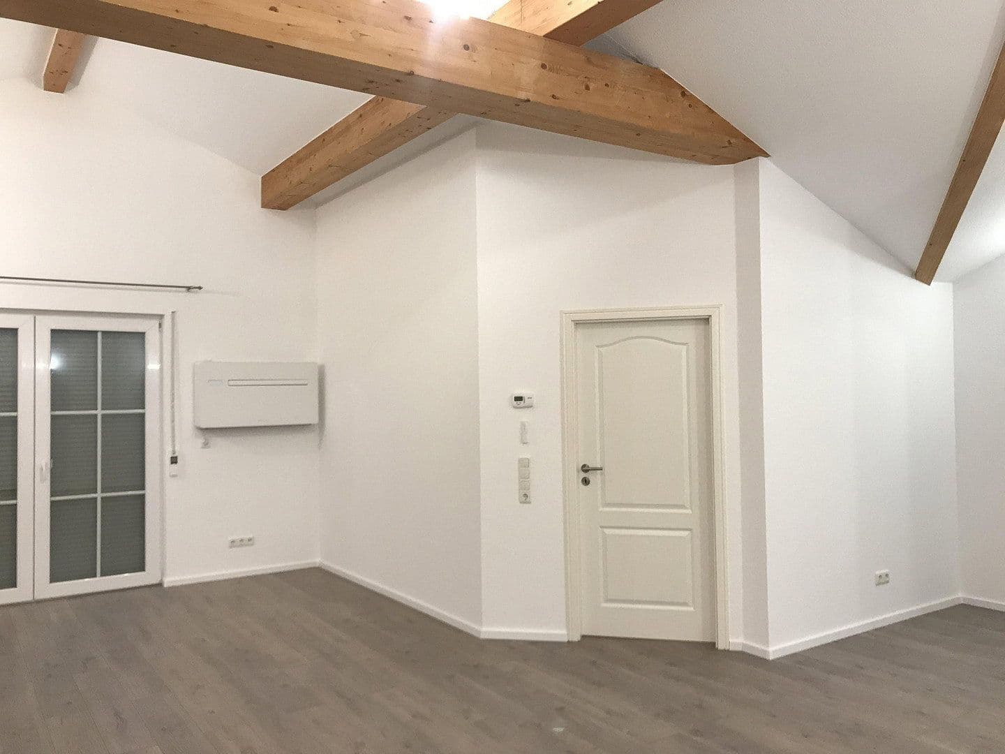 3 bedroom flat to rent, 90 m², Bahnhofstraße 47d, Groß-Bieberau, Hesse 3 bedroom flat to rent, 90 m², Bahnhofstraße 47d, Groß-Bieberau, Hesse