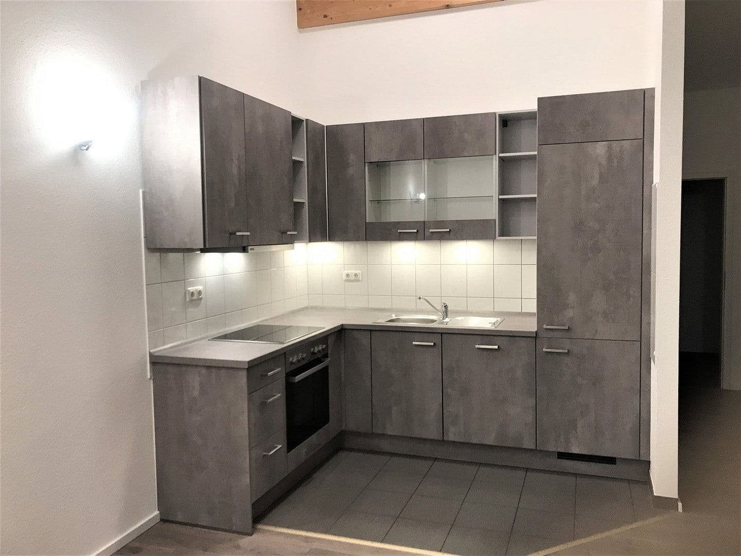 3 bedroom flat to rent, 90 m², Bahnhofstraße 47d, Groß-Bieberau, Hesse 3 bedroom flat to rent, 90 m², Bahnhofstraße 47d, Groß-Bieberau, Hesse